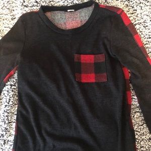 red and black plaid long sleeve